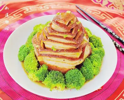 Step up to the pagoda