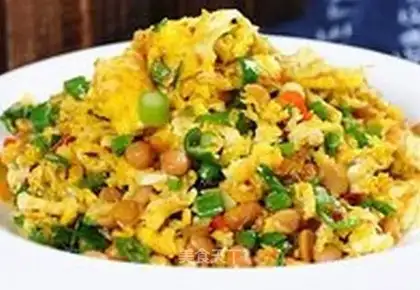 Salt bean fried eggs