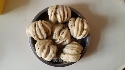 Onion rolls