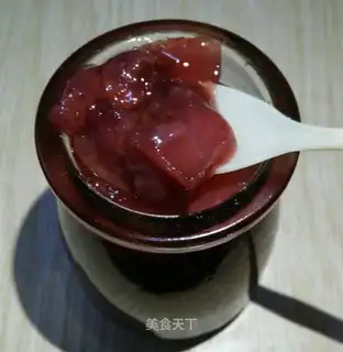 No strawberry sauce added