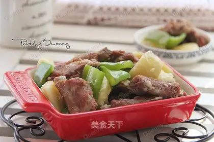 Potato stew ribs