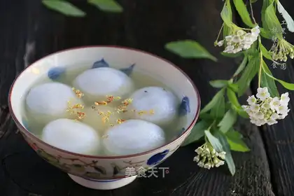 Handmade black sesame soup