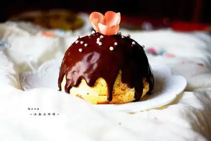 Ice cream bomb