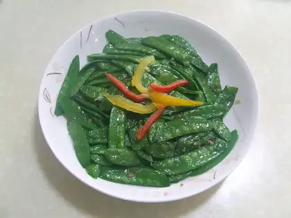 Garlic Dutch beans