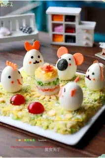 Forest family feast