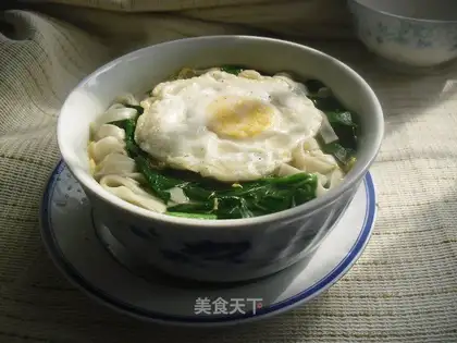 Boiled eggs for the noodle