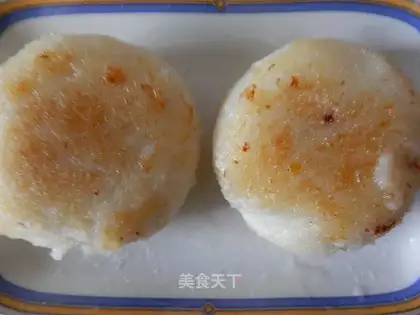 Mock and rice cake