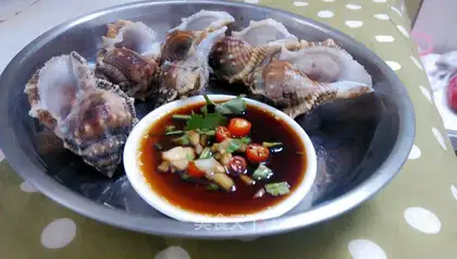 Soy sauce conch