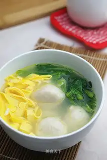The spinach omelet soup