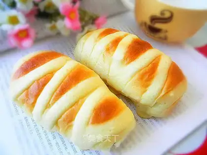 Light cream bread