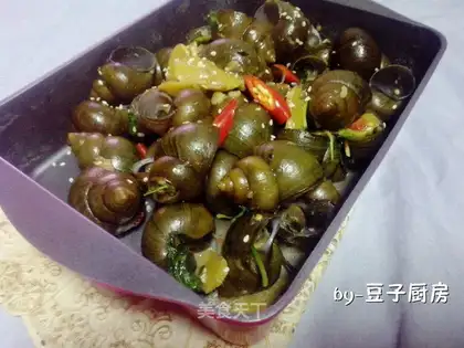Spicy field snails