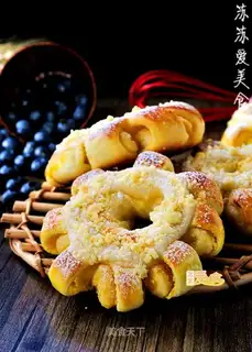 People love melon cheese buns