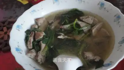 Pork liver spinach soup