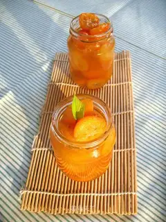 Sugar and gold oranges