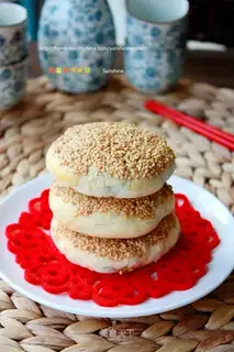 Pretzel onions