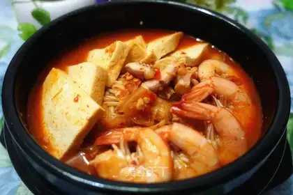 Korean seafood pan