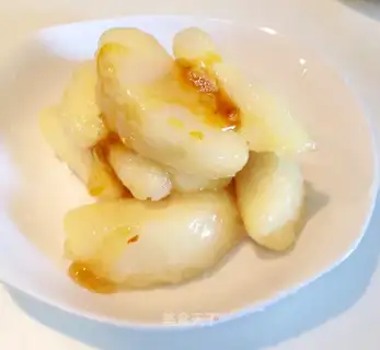 A silk apple