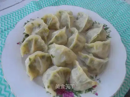 Cream egg dumplings