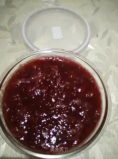 Homemade strawberry sauce