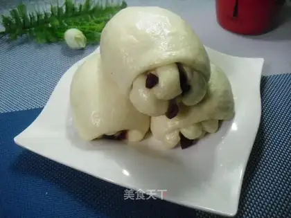 Cranberry roll