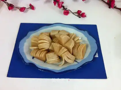 Sour and sweet radish