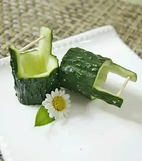 Sculpture of cucumber