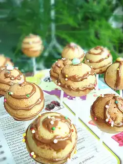 Lollipop cake