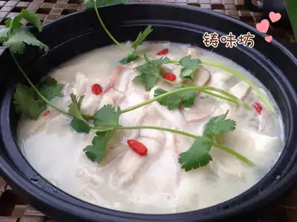 White Jade Blackfish soup
