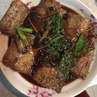 Red-fried fish