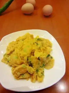 Cream fried eggs