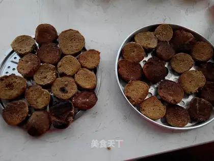 Nuts love muffins