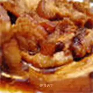 Steamed pork belly with noodle and soy sauce