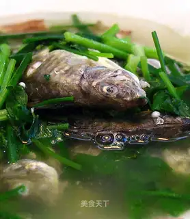 Clear soup and mud