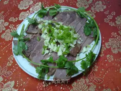 Stewed beef salad