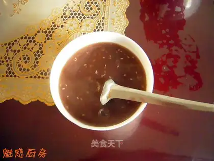 Black rice and corn residue porridge