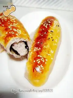 Purple Ganlan sesame sauce bread