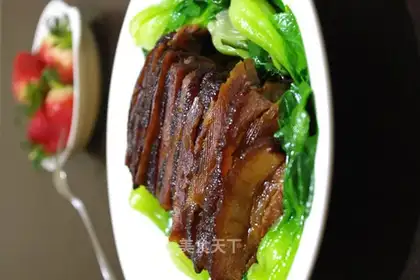 braised pork with sweet potato