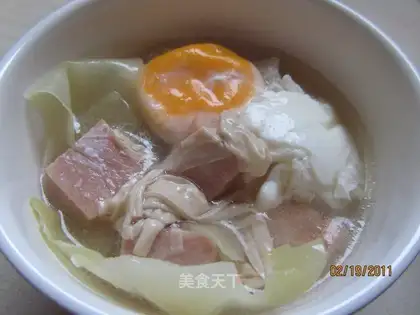 Lunch pork cabbage and egg soup