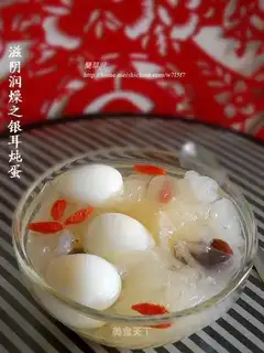 Stewed quail eggs with white fungus