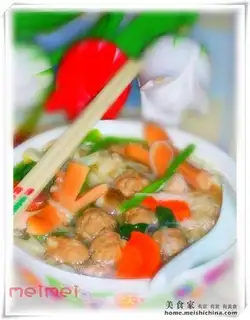 Delicious abalone sauce noodle line