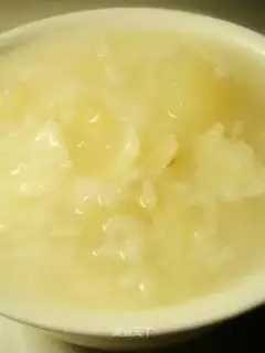 Lily pear porridge
