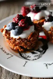 Sourberry oatmeal