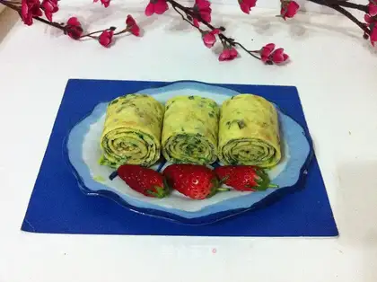 Onion egg rolls