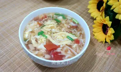 Gold needle tomato eggplant soup