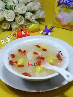 Silver almonds