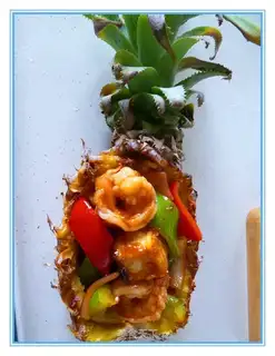 Pineapple shrimp grunt tofu