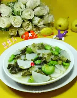 Snow pickles, soy sauce