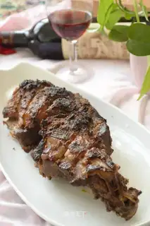 The lamb and dragon bones