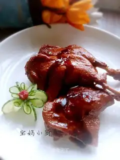 Smoky duck legs