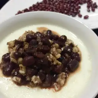 Red Bean Twins